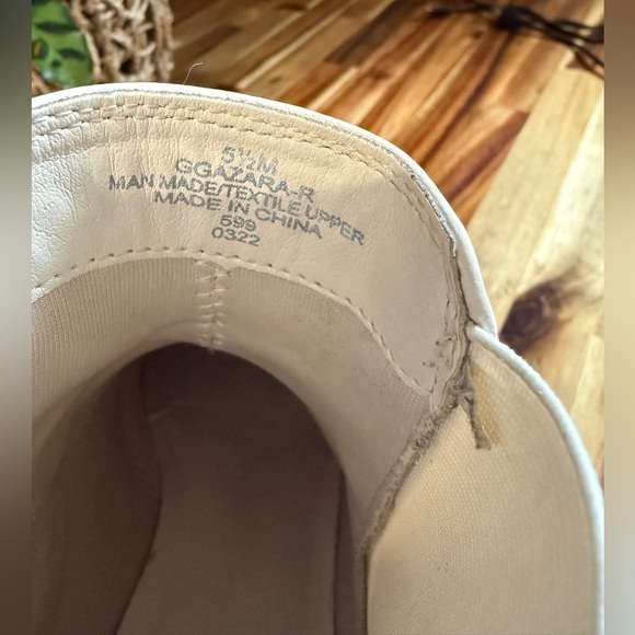 Guess by Guess women’s chunky heel Chelsea boots size 5.5 Y2K platform - Picture 3 of 9